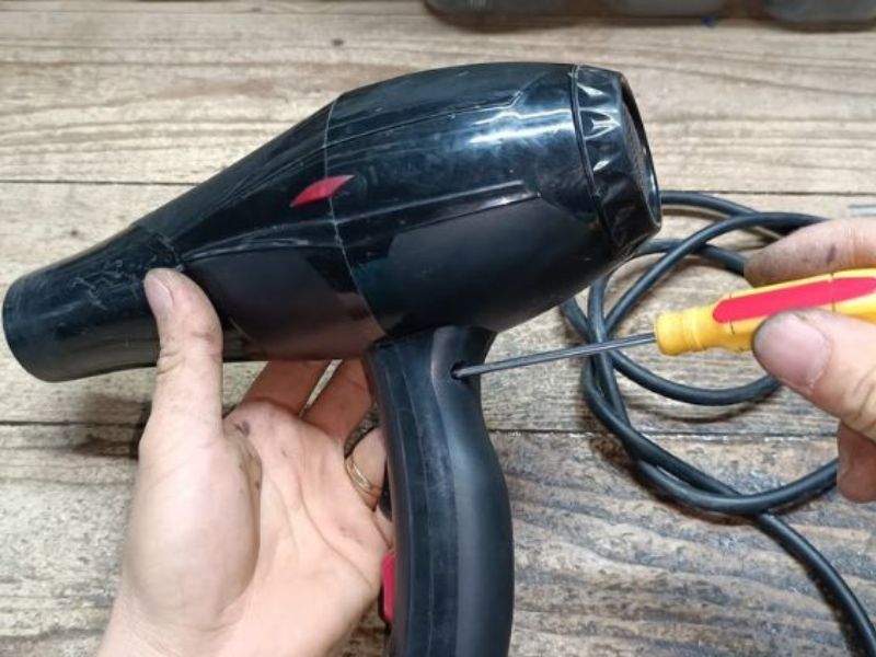 Các lỗi máy sấy tóc thường gặp